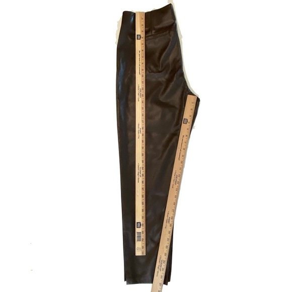 NWT OLD NAVY Extra High-Waisted Faux-Leather Eco-friendly Pants Brown Size 14 - Picture 9 of 9